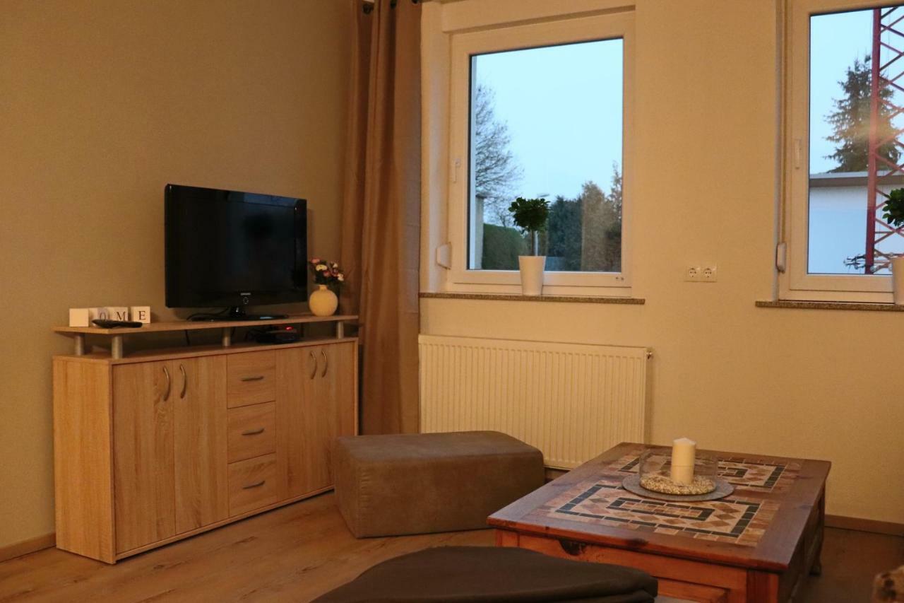 Ferienwohnung Zum-Butterstock Schkopau Exterior foto